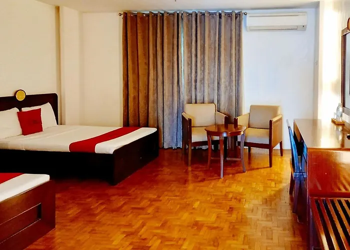 Hotel Reddoorz Near Mango Avenue